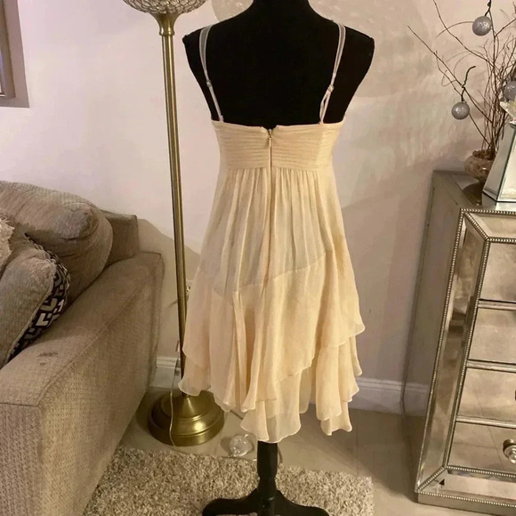 BCBGMAXAZRIA Tiered Ruffled Halter Sundress size 4 - Picture 7 of 9